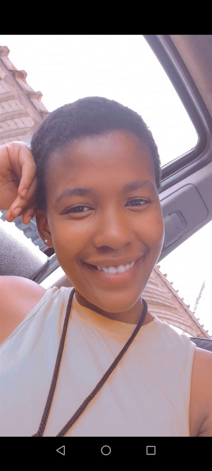 Mbalenhle's profile photo